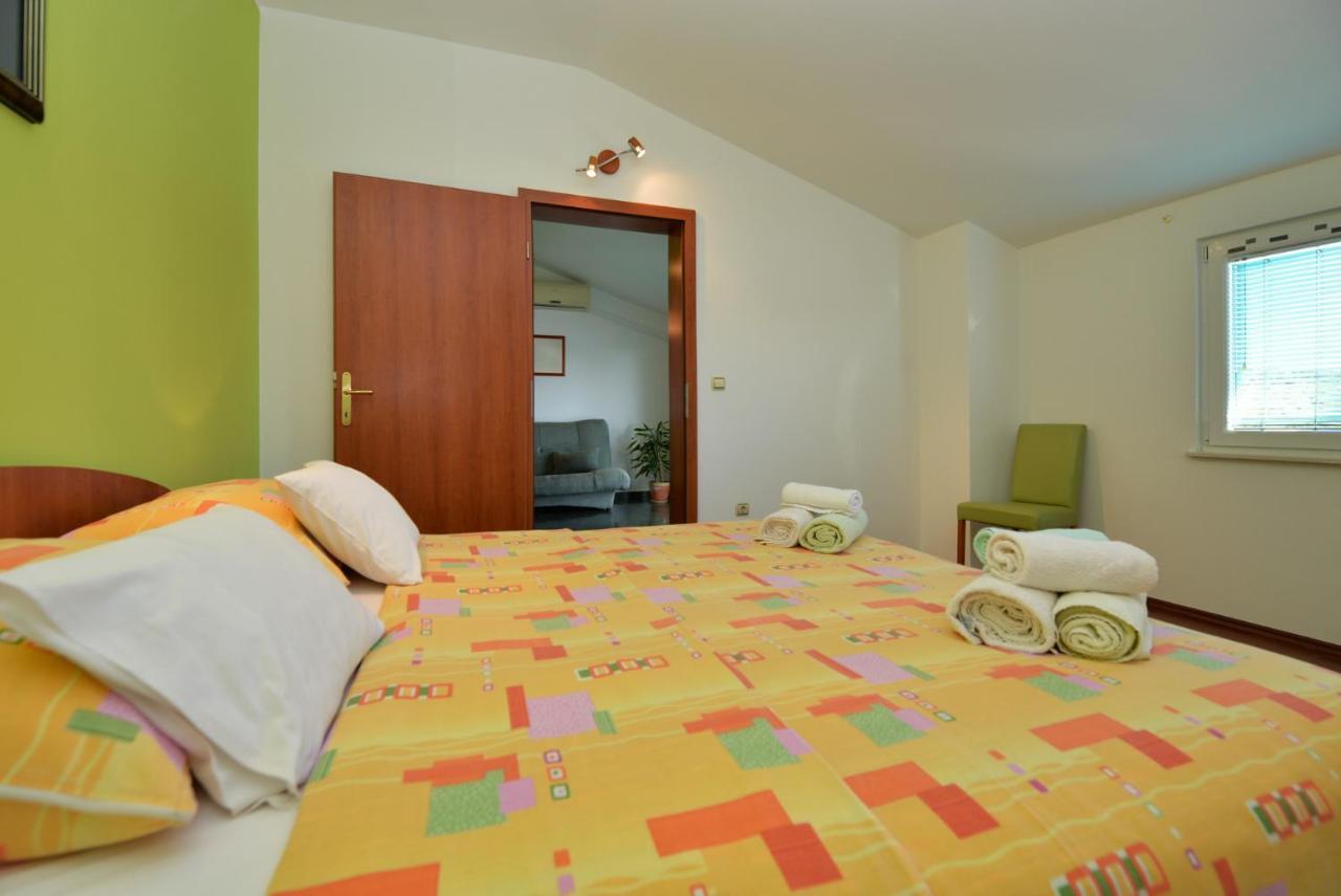 Appartamento House Klarin Jezera Esterno foto
